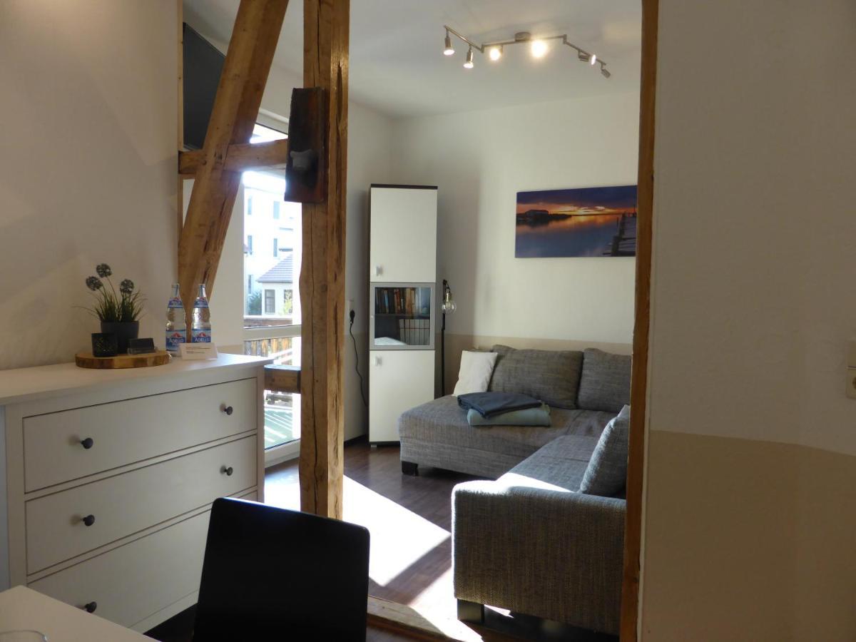 Ferienwohnung Friedrich Schiller, 2 Schlafzimmer, Balkon,kostenloses WiFi, nähe Zentrum, Jena Exterior foto