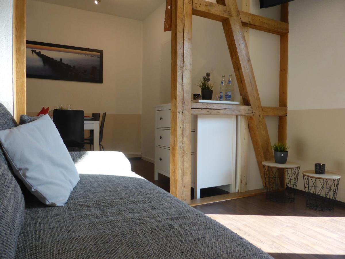 Ferienwohnung Friedrich Schiller, 2 Schlafzimmer, Balkon,kostenloses WiFi, nähe Zentrum, Jena Exterior foto