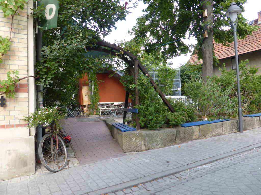 Ferienwohnung Friedrich Schiller, 2 Schlafzimmer, Balkon,kostenloses WiFi, nähe Zentrum, Jena Exterior foto